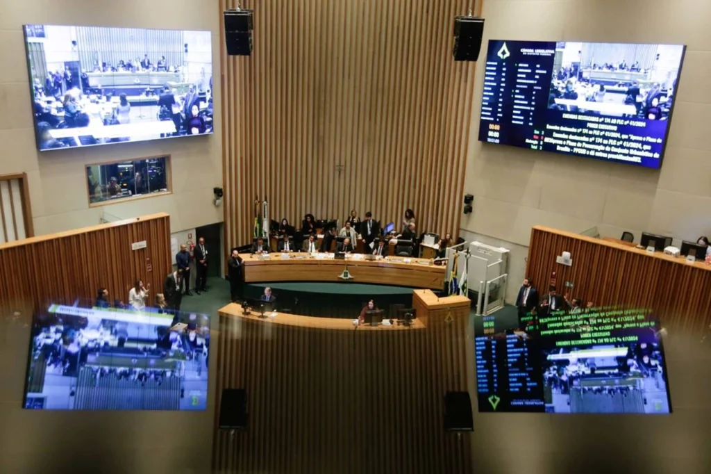 CLDF aprova mudança na Luos de Ceilândia para expansão de comércio CLDF aprova mudança na Luos de Ceilândia para expansão de comércio