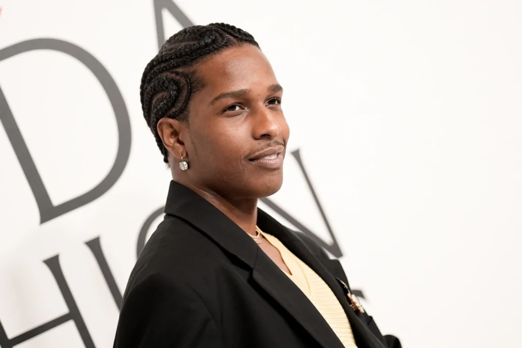 Nova era na Chanel: A$AP Rocky é o novo embaixador da maison Nova era na Chanel: A$AP Rocky é o novo embaixador da maison