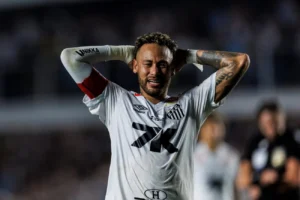 Vitória do Fortaleza aumenta chances de rebaixamento do Santos. Veja