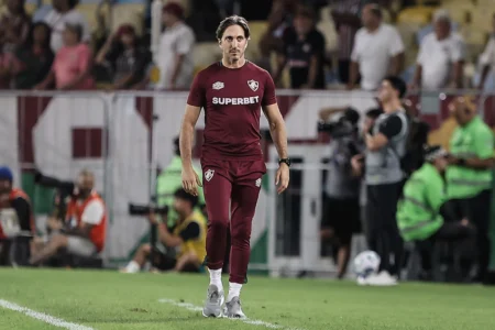 Zubeldía reencontra São Paulo em jogo direto por vaga na Libertadores Zubeldía reencontra São Paulo em jogo direto por vaga na Libertadores