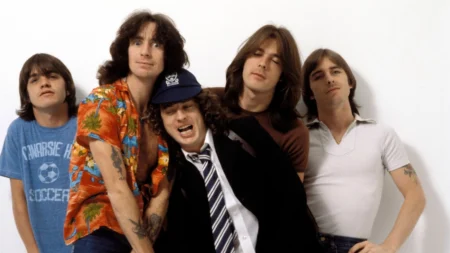 A curiosa resposta do AC/DC a críticas de religiosos por ‘Highway to Hell’
