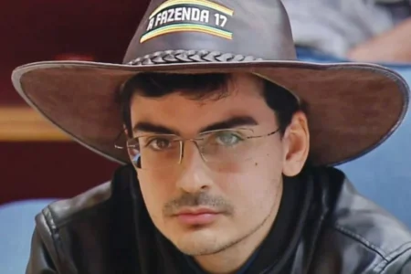 A Fazenda 17: enquete revela quem pode destronar favoritismo de Dudu A Fazenda 17: enquete revela quem pode destronar favoritismo de Dudu