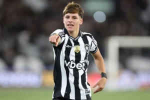 Botafogo inscreve nomes do time profissional para a Copinha 2026