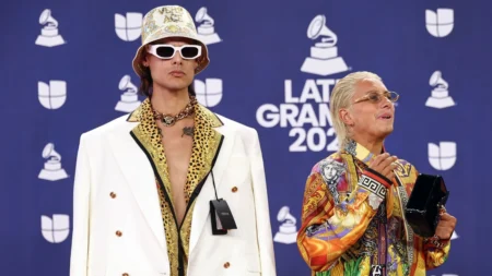 Ca7riel e Paco Amoroso lançam novo álbum agora