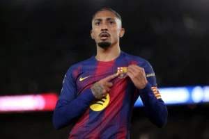 De virada, Barcelona vence Atlético de Madrid com gol brasileiro
