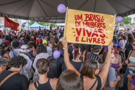 DF: ato com Janja e Anielle marca protestos contra feminicídios