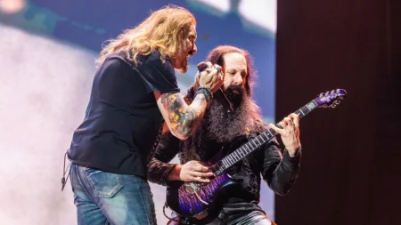 Dream Theater confirma 6 shows no Brasil, todos com 3h de duração Dream Theater confirma 6 shows no Brasil, todos com 3h de duração