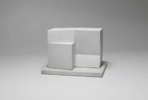 É quarta-feira! Mostra com arte escultural de Sergio Camargo faz de Brasília o mais importante polo de arte no Brasil
