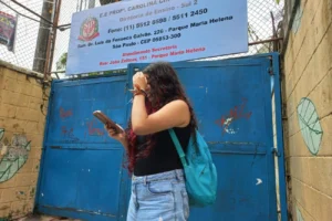 Em 8 meses, ocorrências por uso de celular caem 75% em escolas de SP