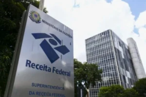 Receita Federal Desmentiu Mito do Imposto sobre Pix, Nenhuma Cobrança É Real