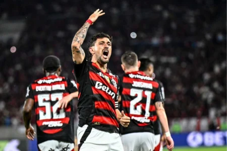 Flamengo Lanús em campo hoje Recopa 2026 inicia em 19 de fevereiro