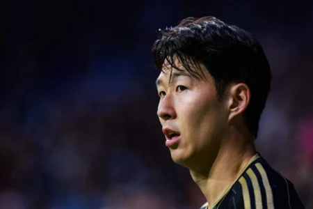 Sul-coreana é condenada a quatro anos por chantagear Son Heung-min