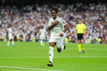Vini Jr despede Endrick do Real Madrid antes do empréstimo