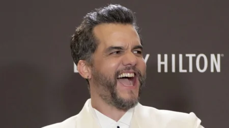 Wagner Moura revela sua paixão por Oasis agora você também descobre