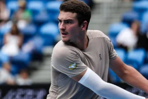 João Fonseca Sofre Eliminação No Australian Open, Mas Aproveita Para Preparar Desafio Na Argentina