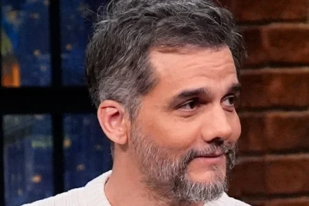 Wagner Moura Solta o Secreto Sobre Seu Sobrenome na Cozinha Norte-riense