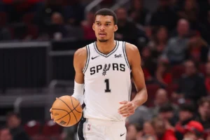Wembanyama supera recorde histórico da NBA após lesão