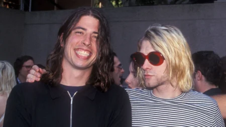 Dave Grohl revela sinais do fim de Kurt Cobain e do Nirvana em 1994 agora
