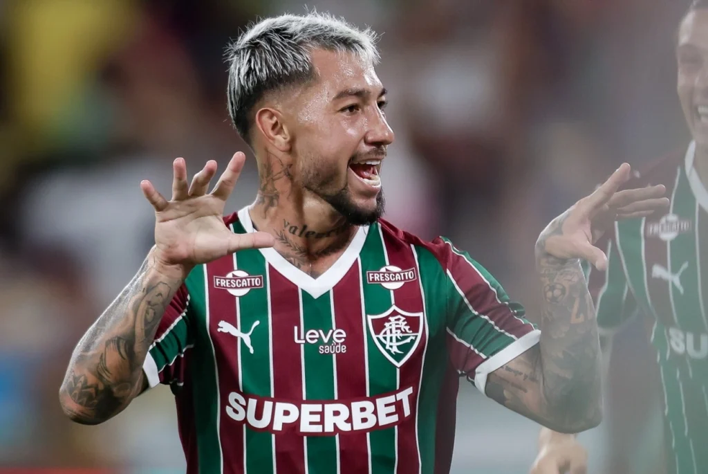 Fluminense provoca Botafogo e continua impárvio