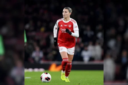 Arsenal conquista Copa das Campeãs hoje com vitória emocionante sobre Corinthians