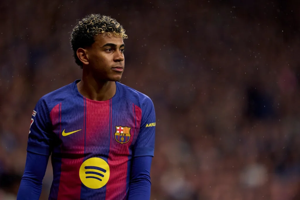 Deco desmonta Barcelona em derrota histórica ao Atlético de Madrid Deco desmonta Barcelona em derrota histórica ao Atlético de Madrid