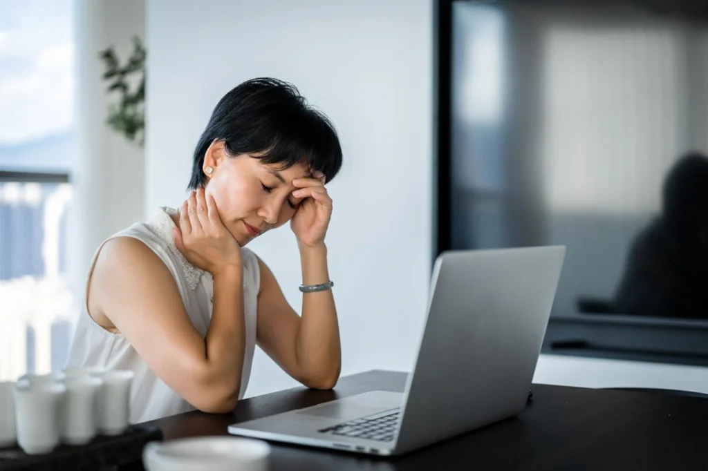 Descubra os Primeiros Sinais da Menopausa com Endocrinologista Agora Descubra os Primeiros Sinais da Menopausa com Endocrinologista Agora