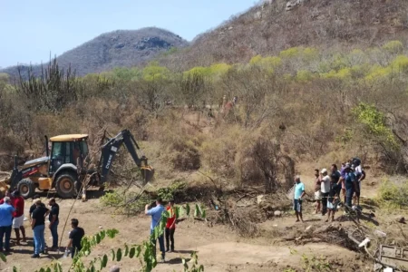 Menino de 5 anos é 16ª vítima de capotamento de ônibus em Alagoas hoje