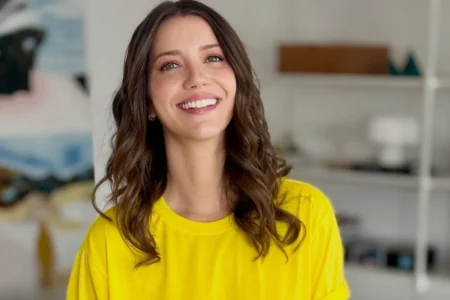 Nathalia Dill fala sobre Carnaval e nova novela agora