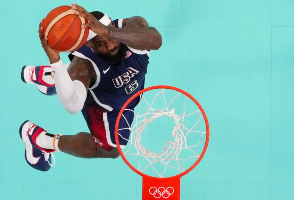 LeBron James e superestrelas disputam novo All-Star Game agora
