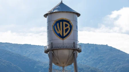 Warner Bros Discovery rejeita oferta de US$ 30 da Paramount mas dá 7 dias para proposta final melhor