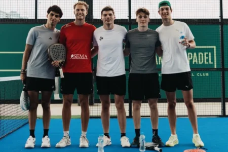 Bortoleto joga padel com Verstappen antes da estreia na F1 hoje Bortoleto joga padel com Verstappen antes da estreia na F1 hoje