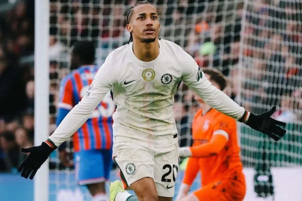 Barcelona mira João Pedro para próxima temporada Barcelona mira João Pedro para próxima temporada