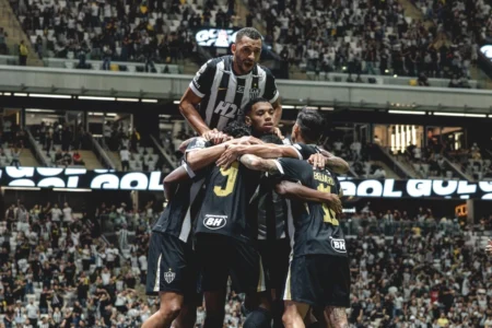 Atlético-MG vence Ceará por 2 a 1 e segue invicto na Copa do Brasil hoje