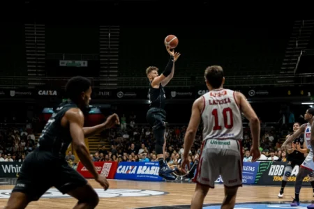 NBB: Brasília Basquete sofre sequência de 9-0 e é derrotado em casa pelo líder Franca