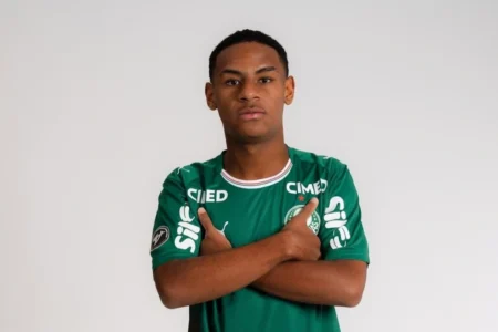Palmeiras tem joia de 16 anos cobiçada por gigantes da Europa agora
