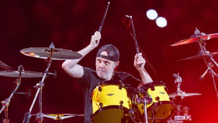 Lars Ulrich Revela Secreto da Vida Saudável que mantém o Metallica em alta intensidade ao vivo Lars Ulrich Revela Secreto da Vida Saudável que mantém o Metallica em alta intensidade ao vivo