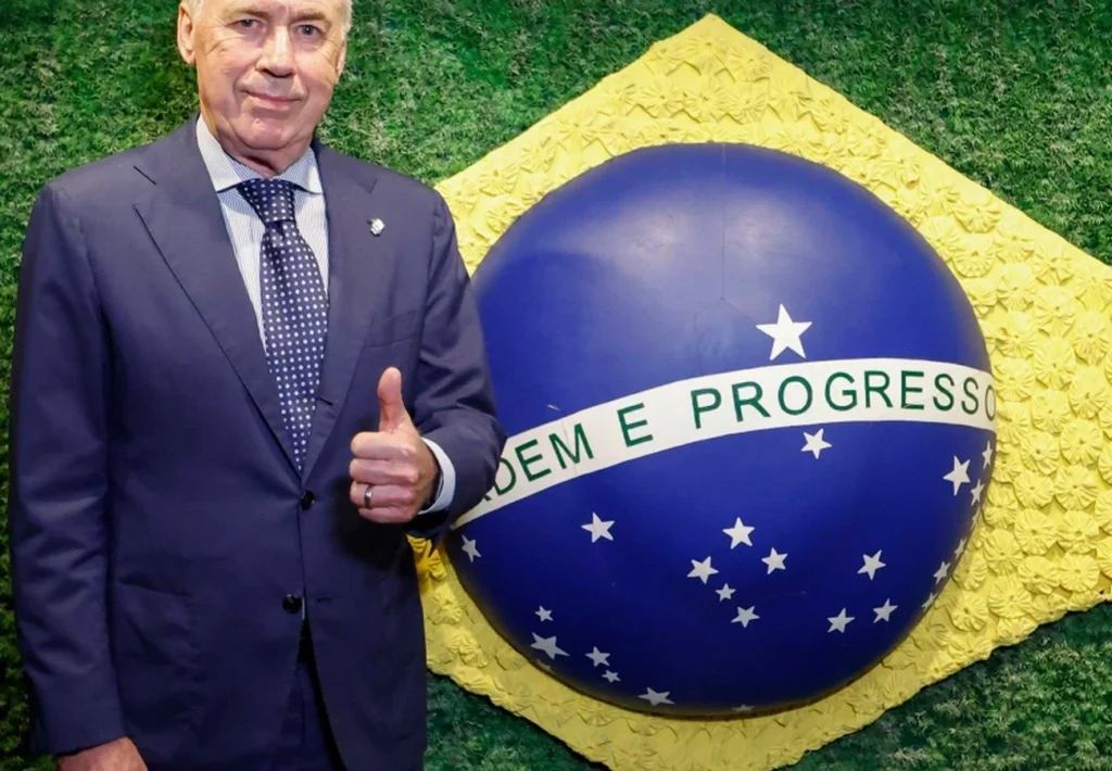 Ancelotti revela formação inédita na Copa do Mundo, com quatro estrelas na frente Ancelotti revela formação inédita na Copa do Mundo, com quatro estrelas na frente