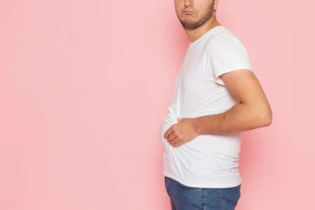 Descubra agora 5 sinais da sua barriga que podem indicar desequilíbrios no corpo