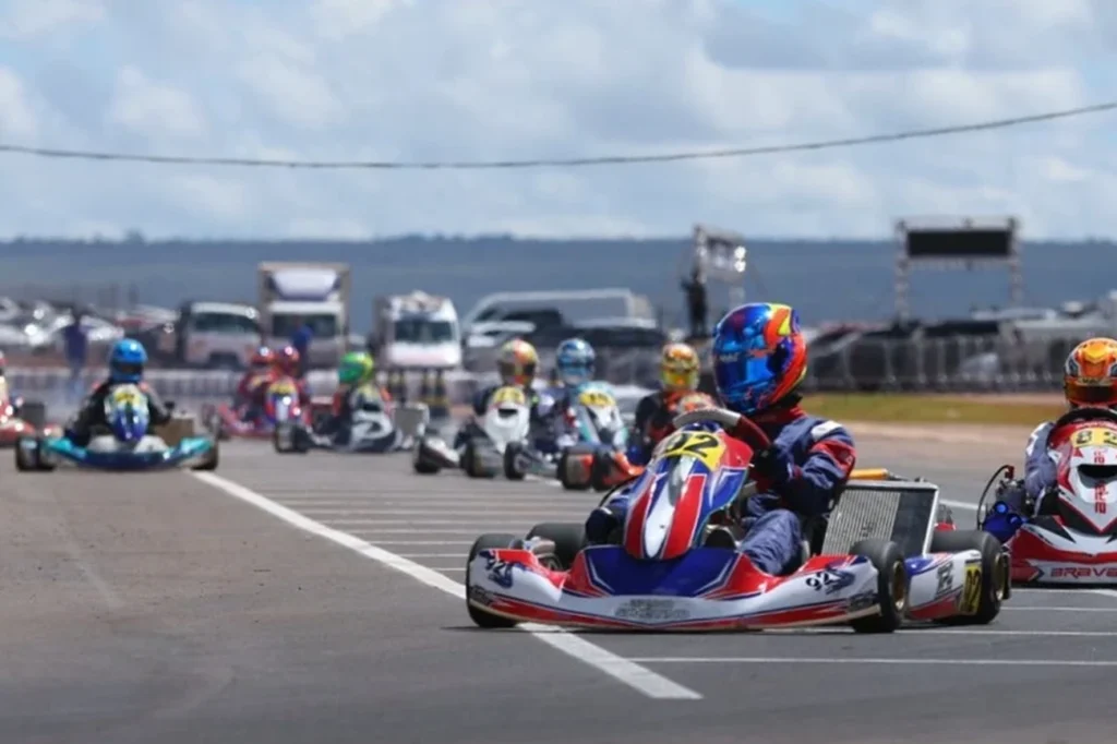 Assista agora 3ª Etapa Brasília Kart Series ao vivo no YouTube Assista agora 3ª Etapa Brasília Kart Series ao vivo no YouTube