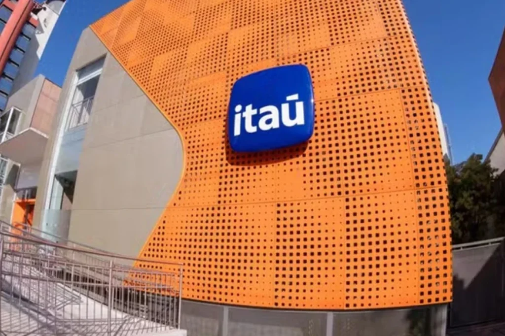 Cade acusa Itaú de abuso de poder e abre processo para punir banco hoje Cade acusa Itaú de abuso de poder e abre processo para punir banco hoje