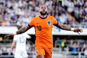Holanda anuncia lista de 26 convocados com Memphis Depay na Copa do Mundo