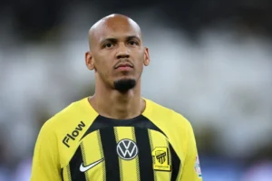 Fabinho se liberta: um mestre do meio-campo chega ao mercado agora