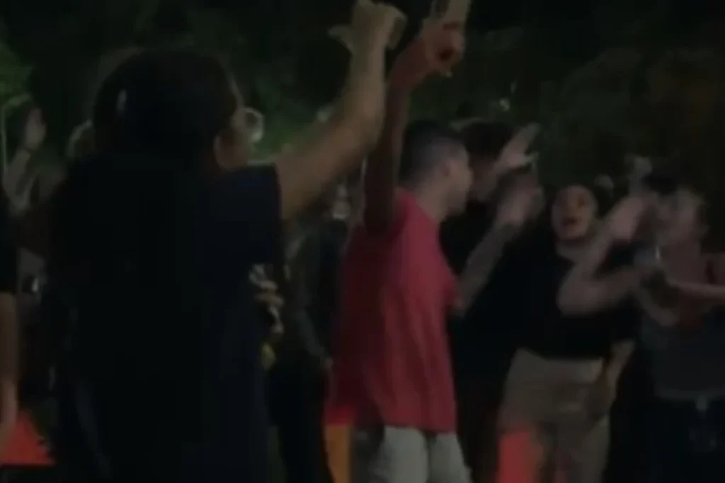 Hoje Direita é expulsa de palestra de Erika Hilton na UFMG