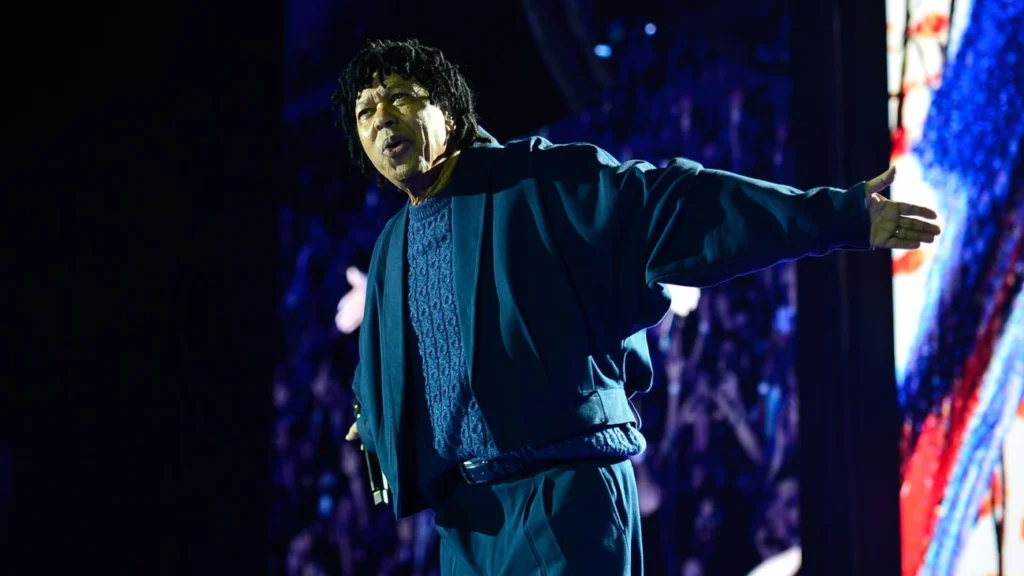 Djavan agora revive 50 anos de carreira em show inesquecível no Allianz Parque Djavan agora revive 50 anos de carreira em show inesquecível no Allianz Parque