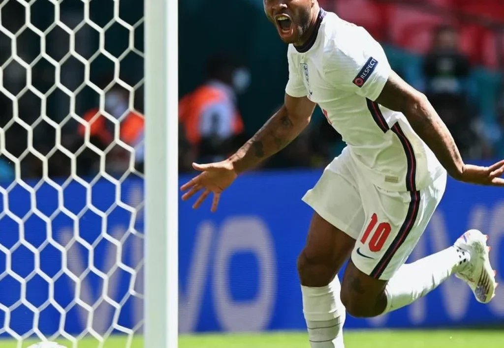 Sterling preso agora após acidente de trânsito Sterling preso agora após acidente de trânsito