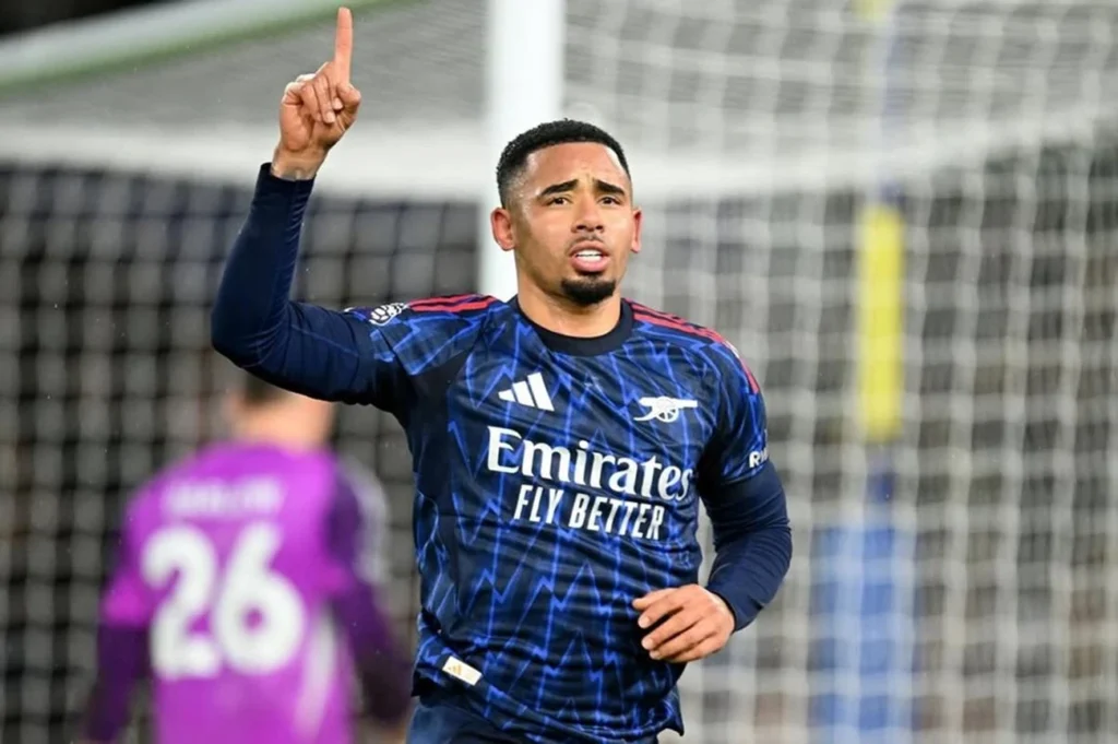 Gabriel Jesus 3 gols de igualar recorde na Premier League agora Gabriel Jesus 3 gols de igualar recorde na Premier League agora
