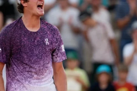 João Fonseca derruba tabu de Djokovic em Roland Garros agora