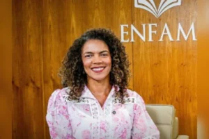Mara Lina assume liderança inédita na Efam, promovendo diversidade e igualdade