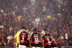Flamengo e Mirassol buscam pontuação, liderança e classificação