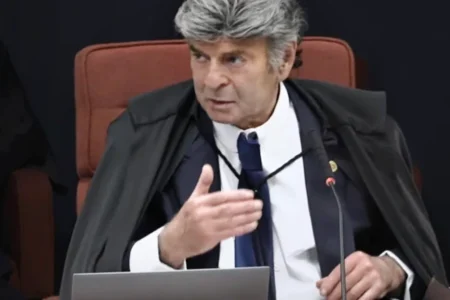 Luiz Fux salva BRB com acordo milionário de R$ 6,5 bi entre GDF e União hoje